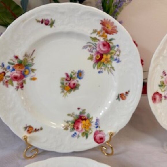 Vintage Coalport Sevres Floral Embossed Side Plates England Porcelain Vibrant - Picture 5 of 8